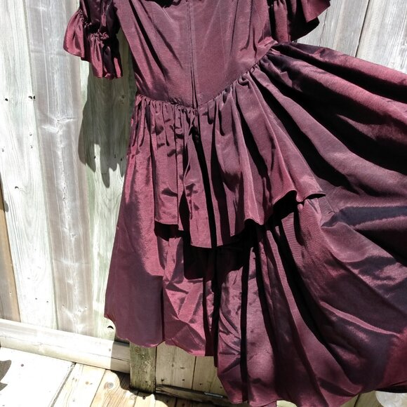Vintage Taffeta Dress Burgundy VICTORIANA Gown 33" Bust 28" Waist Formal 80s 90s - Picture 7 of 10
